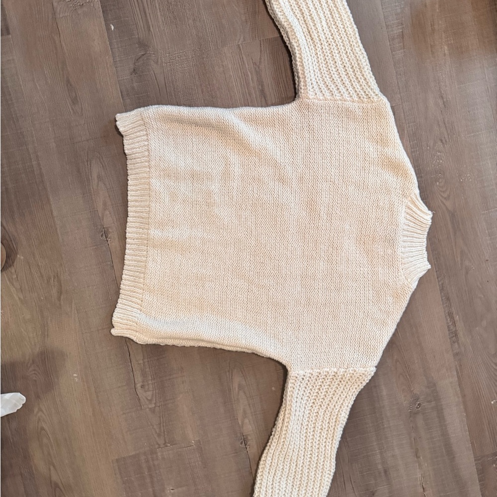 SO Women's Cream Knit Sweater